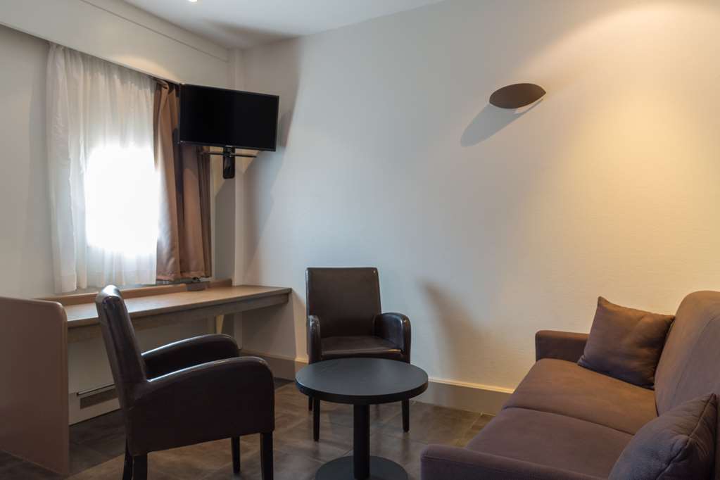 Hotel Confort Le Moulin Rouge Террассон-Лавільдьє Зручності фото